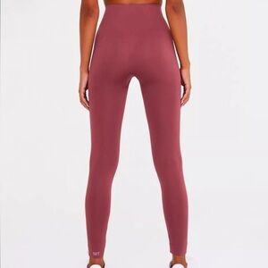 SET Active Red Leggings for Athleisure